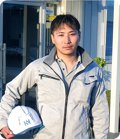 先輩社員の声